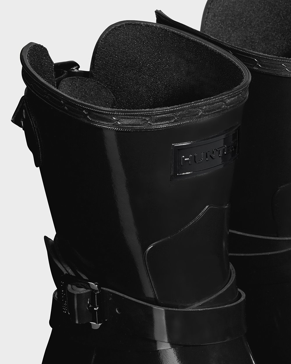 Krótkie Gumowce Damskie - Hunter Refined Slim Fit Adjustable Gloss - Czarne - EZGB-09841